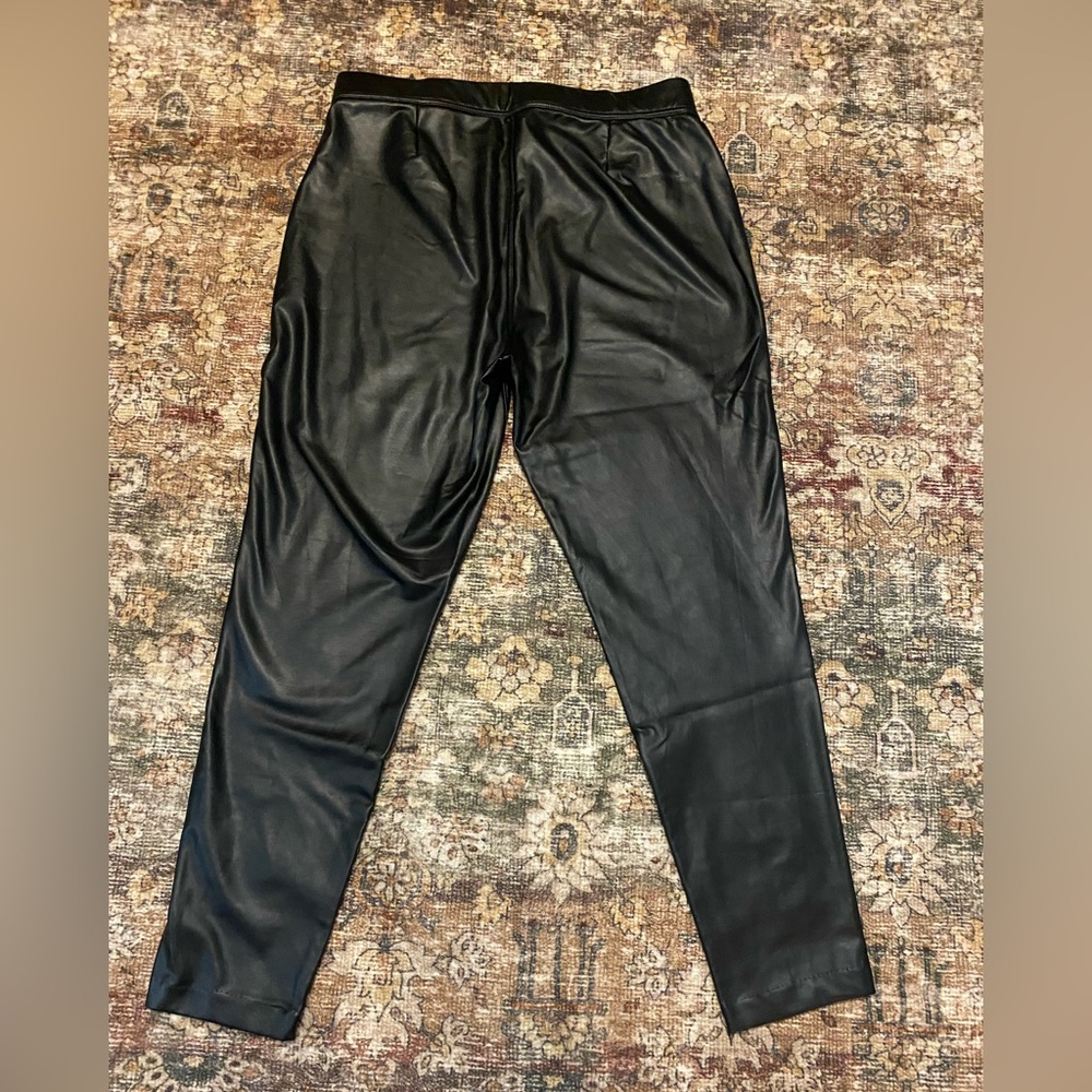 Vince Camuto Black Faux Leather Women's Leggings